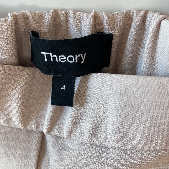 Theory straight leg pant in khaki - Picture 2 of 4